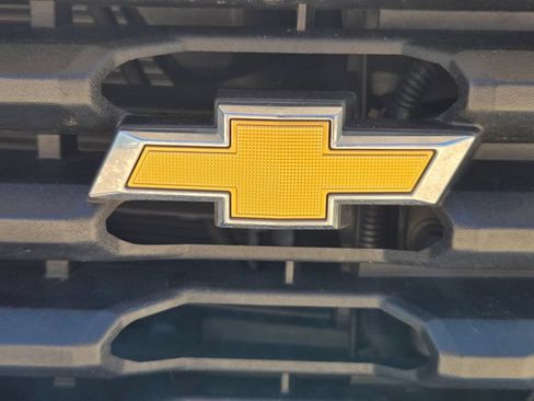 Used 2022 Chevrolet Silverado 1500 Custom RWD image 8