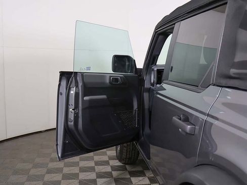 Used 2023 Ford Bronco Big Bend image 16