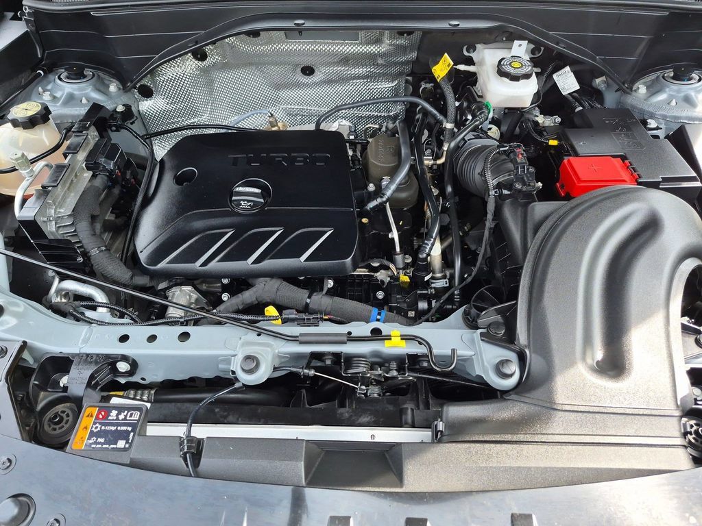 Used 2023 Chevrolet TrailBlazer RS FWD image 34