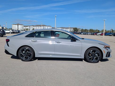 New 2026 Kia K5 GT-Line image 4