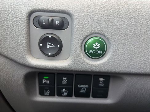 Used 2019 Honda Ridgeline RTL-E image 18