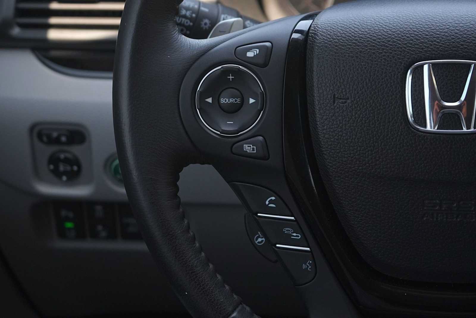 Used 2020 Honda Ridgeline RTL-E image 17