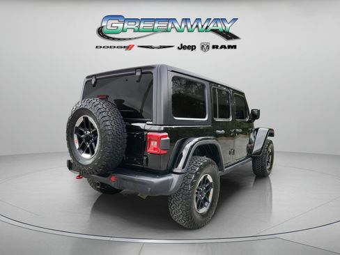 Used 2018 Jeep Wrangler Unlimited Rubicon AWD/4WD image 3