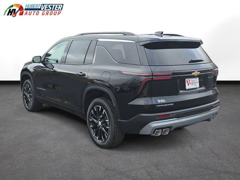 New 2026 Chevrolet Traverse LT image 8