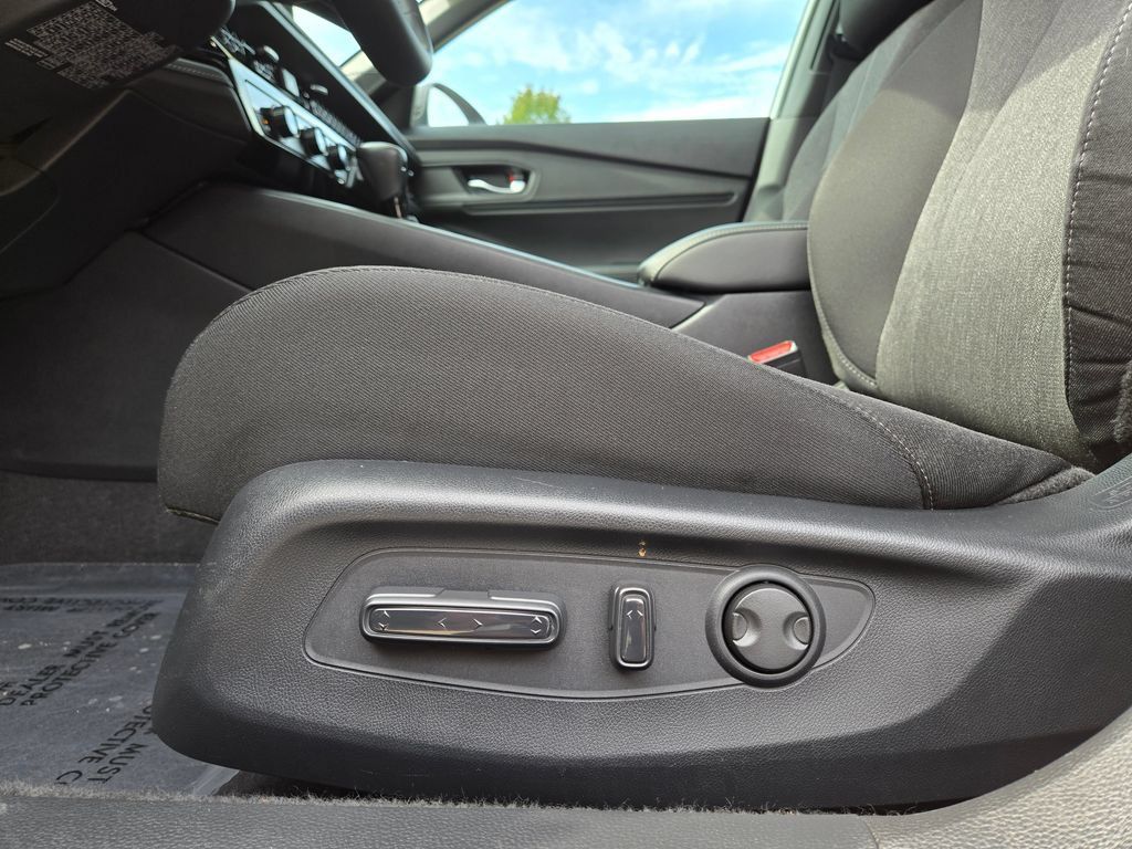 Used 2023 Honda Accord Sport image 16