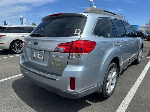 Used 2014 Subaru Outback 2.5i AWD/4WD image 7