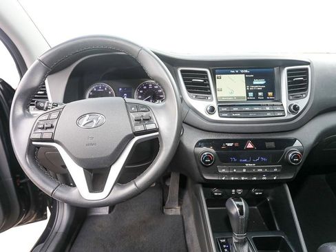 Used 2017 Hyundai Tucson SE Plus image 13