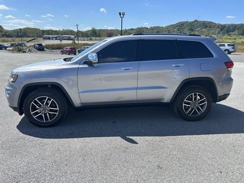 Used 2020 Jeep Grand Cherokee Limited w/ Premium Lighting Group image 7