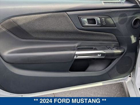 Used 2024 Ford Mustang Coupe RWD image 10