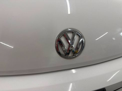 Used 2016 Volkswagen Beetle 1.8T FWD image 66