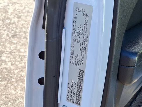 Used 2023 Jeep Wrangler Sport image 28