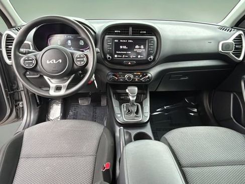 Used 2023 Kia Soul LX w/ Option Group 015 image 16