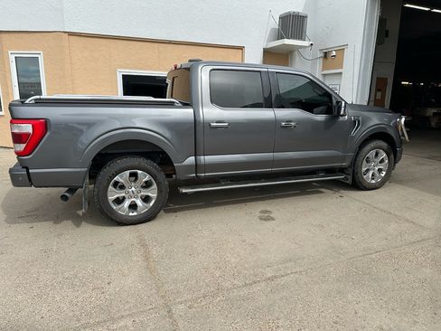Used 2021 Ford F150 Platinum w/ Equipment Group 701A High AWD/4WD image 4
