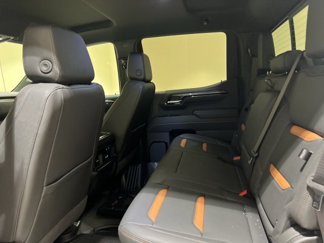 New 2026 GMC Sierra 1500 AT4 w/ AT4 Premium Package AWD/4WD image 24