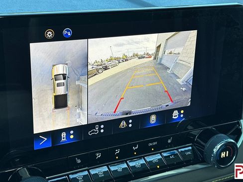 Certified 2024 Chevrolet Colorado ZR2 w/ Technology Package image 22