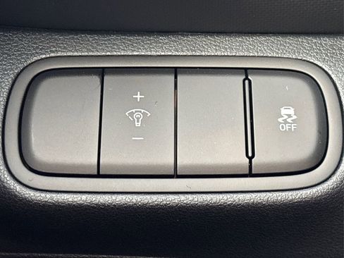 New 2026 Hyundai Venue SE image 22