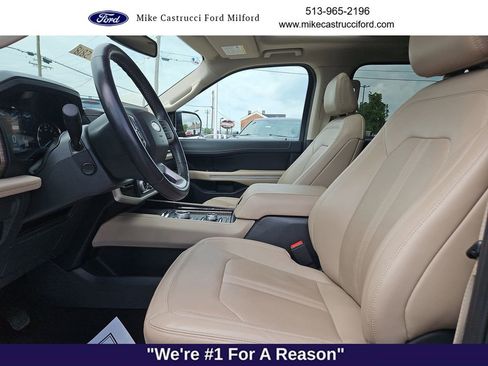 Used 2024 Ford Expedition Limited AWD/4WD image 27