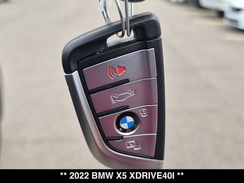 Used 2022 BMW X5 xDrive40i AWD/4WD image 28