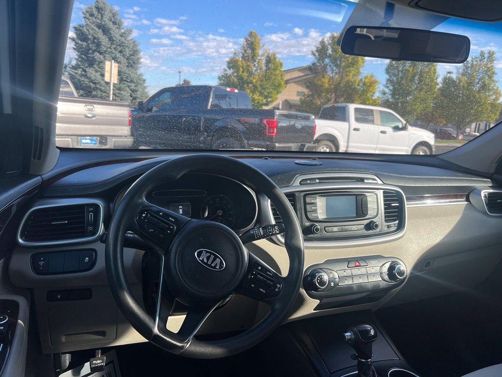 Used 2016 Kia Sorento LX AWD/4WD image 11