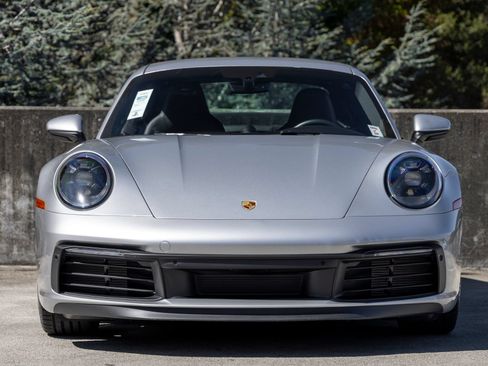 Certified 2022 Porsche 911 Carrera S RWD image 8