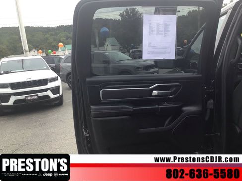 Used 2025 RAM 1500 Big Horn AWD/4WD image 23