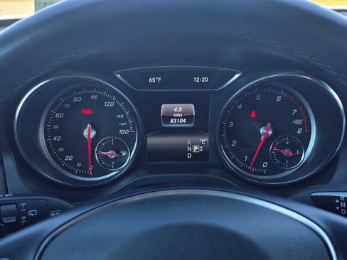 Used 2019 Mercedes-Benz GLA 250 4MATIC image 25