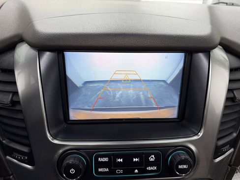 Used 2017 Chevrolet Suburban Premier image 22