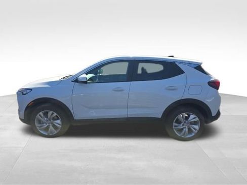 Used 2025 Buick Encore GX Preferred image 3