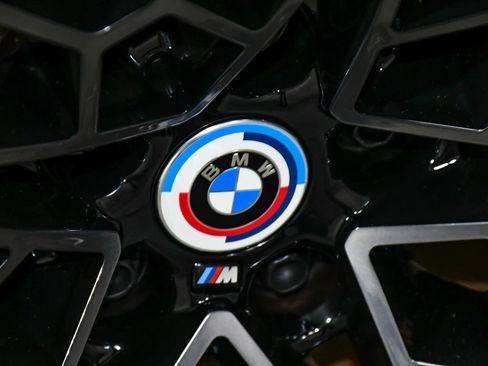 Used 2023 BMW M4 xDrive Competition AWD/4WD image 93