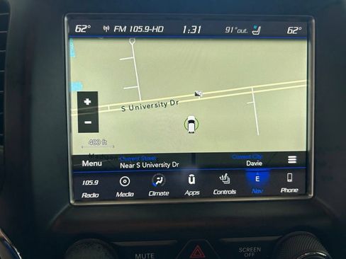 Used 2018 Jeep Grand Cherokee High Altitude RWD image 11
