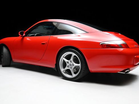Used 2003 Porsche 911 Targa RWD image 18