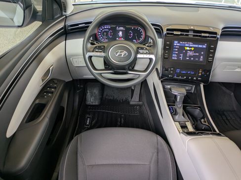 Certified 2024 Hyundai Tucson SEL FWD image 15