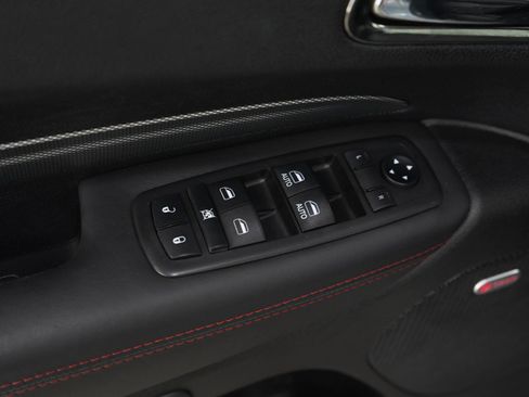 Used 2018 Dodge Durango R/T AWD/4WD image 21