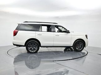 New 2025 Ford Expedition Platinum w/ Stealth Performance Package video 3