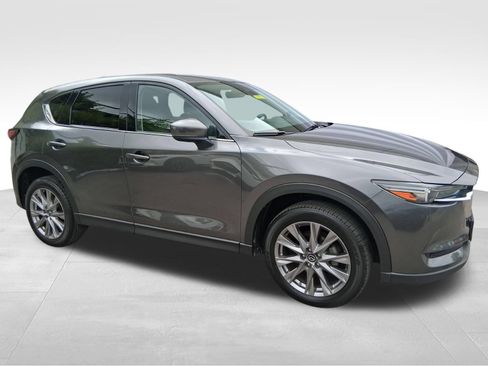 Used 2020 MAZDA CX-5 Grand Touring w/ GT Premium Package FWD image 3
