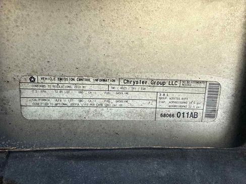 Used 2010 Jeep Wrangler Unlimited Sahara AWD/4WD image 40