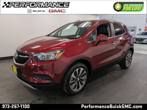 Used 2022 Buick Encore Preferred w/ Safety Package image 1