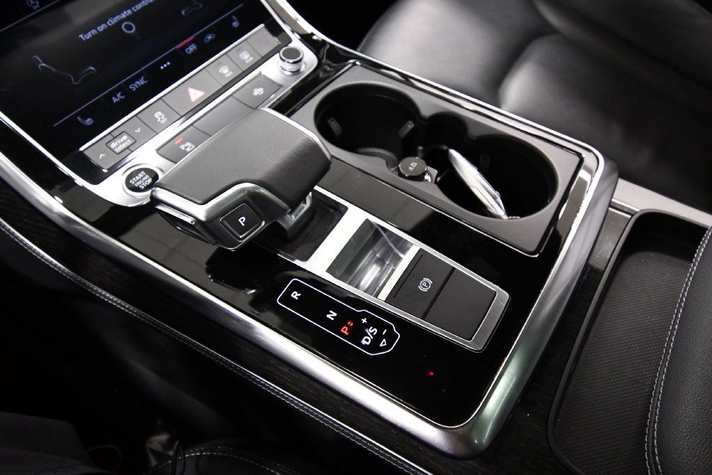 Used 2025 Audi Q7 3.0T Premium Plus AWD/4WD image 27