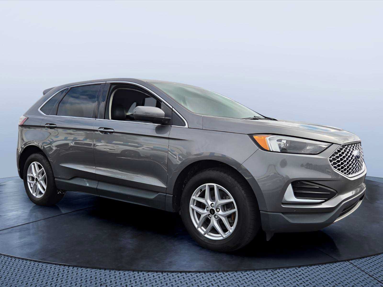 Used 2023 Ford Edge SEL AWD/4WD image 1