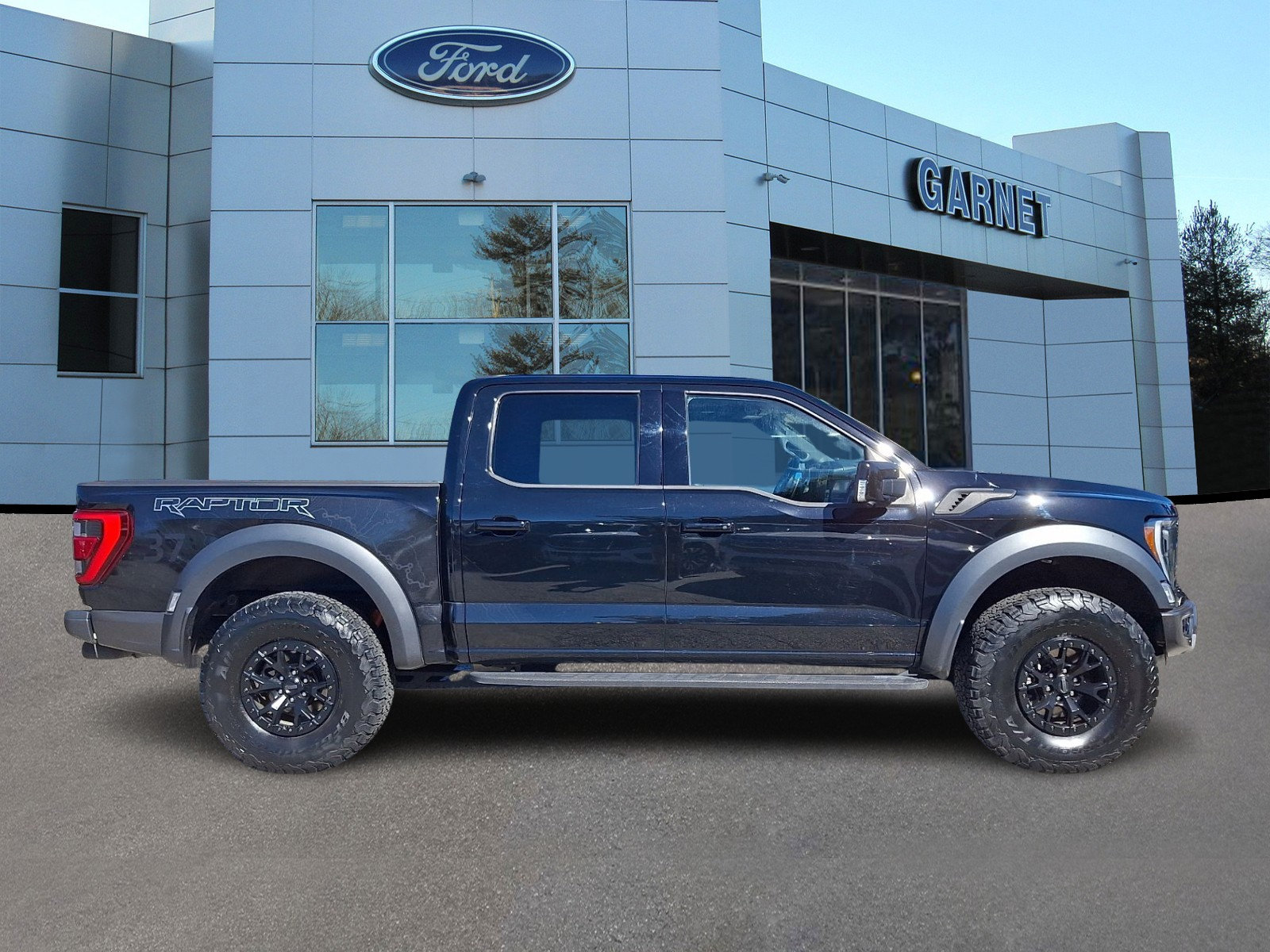 Certified 2023 Ford F150 Raptor w/ Raptor 37 Performance Package AWD/4WD image 10
