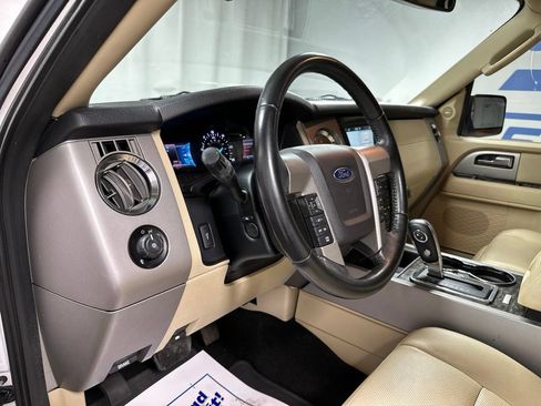 Used 2017 Ford Expedition EL Limited AWD/4WD image 21