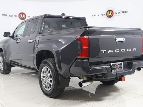 Used 2025 Toyota Tacoma Limited image 4