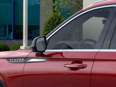 New 2026 Lincoln Aviator AWD image 20