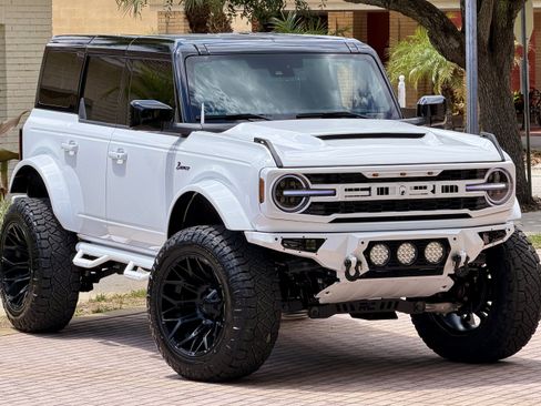 Used 2026 Ford Bronco Outer Banks AWD/4WD image 6
