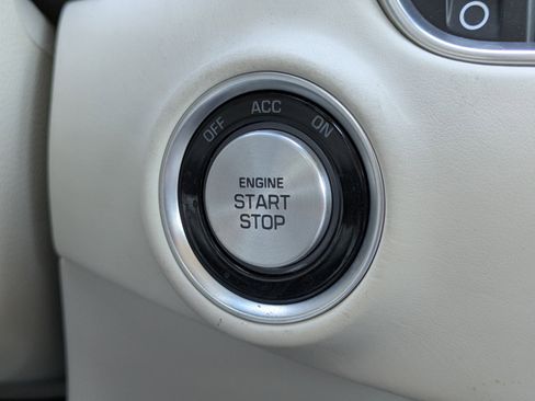 Used 2020 Genesis G90 3.3T Premium image 29