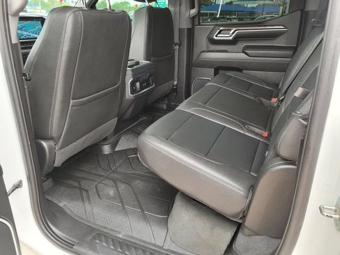 Used 2023 Chevrolet Silverado 1500 LTZ w/ LTZ Premium Texas Edition AWD/4WD image 3