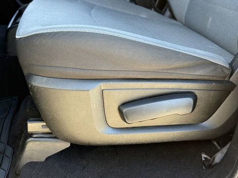 Used 2023 RAM 1500 Classic SLT w/ Electronics Group AWD/4WD image 25