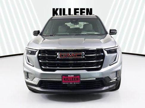 Used 2024 GMC Acadia Elevation w/ LPO, Cargo Package FWD image 2