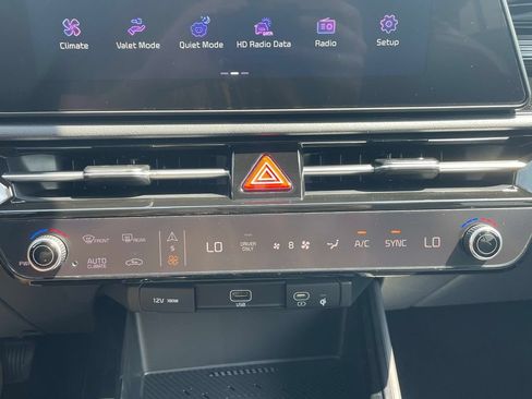 New 2026 Kia Niro EX w/ EX Premium Package FWD image 28