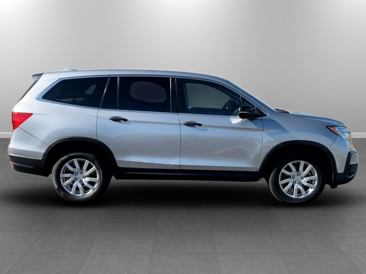 Used 2019 Honda Pilot LX image 8